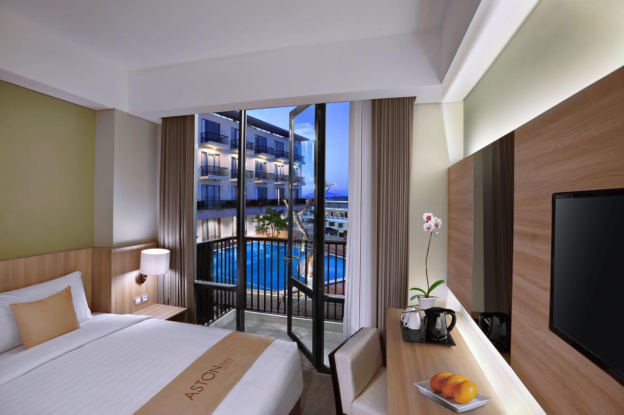 Aston Inn Mataram Exterior foto